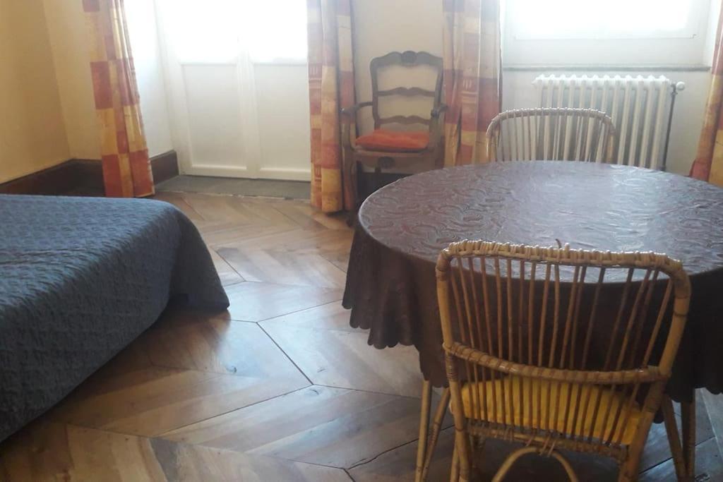Magnifique Maison De Maitre Du 18E Avec Jardin Luz-Saint-Sauveur Bagian luar foto