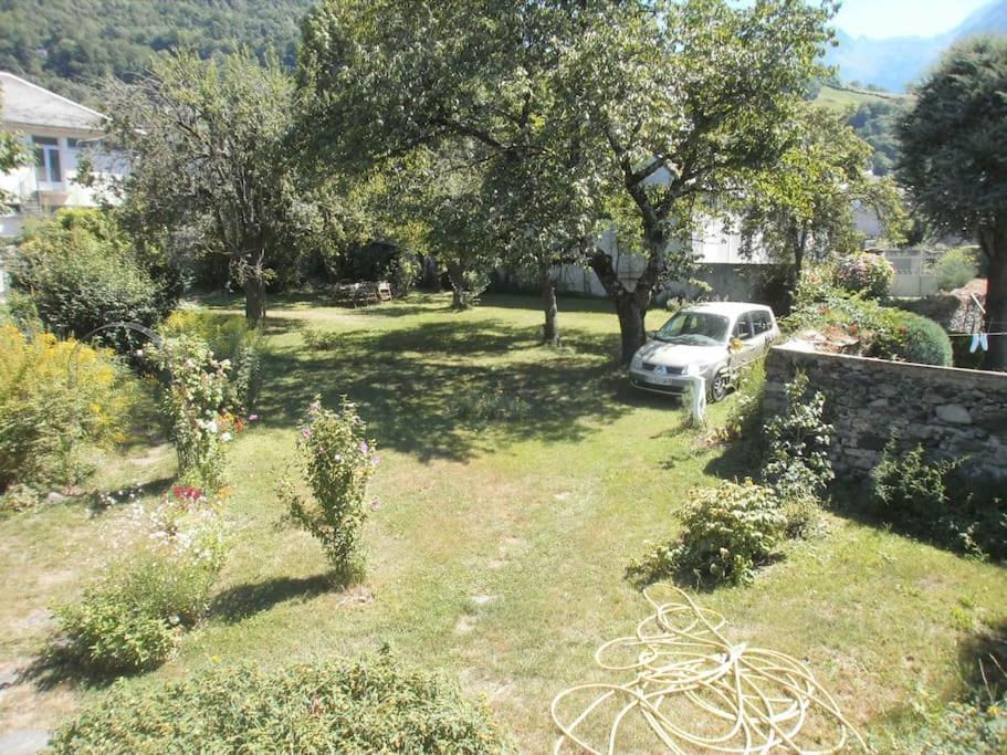 Magnifique Maison De Maitre Du 18E Avec Jardin Luz-Saint-Sauveur Bagian luar foto